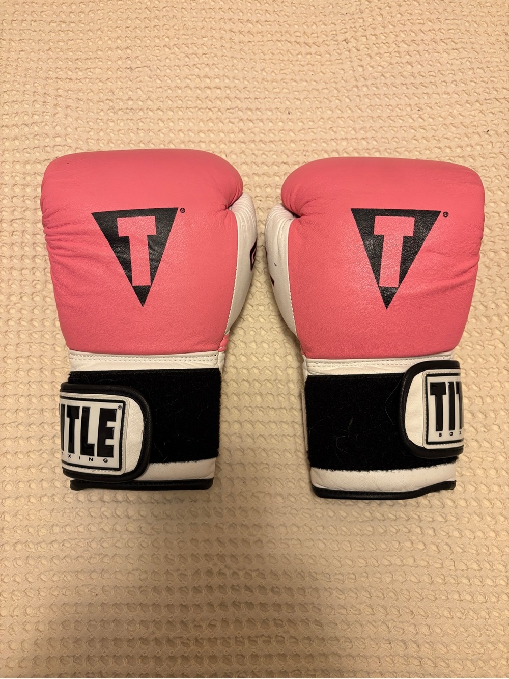 Title Pink Leather Boxing Gloves Gel Enforced Lining Great Condition Large